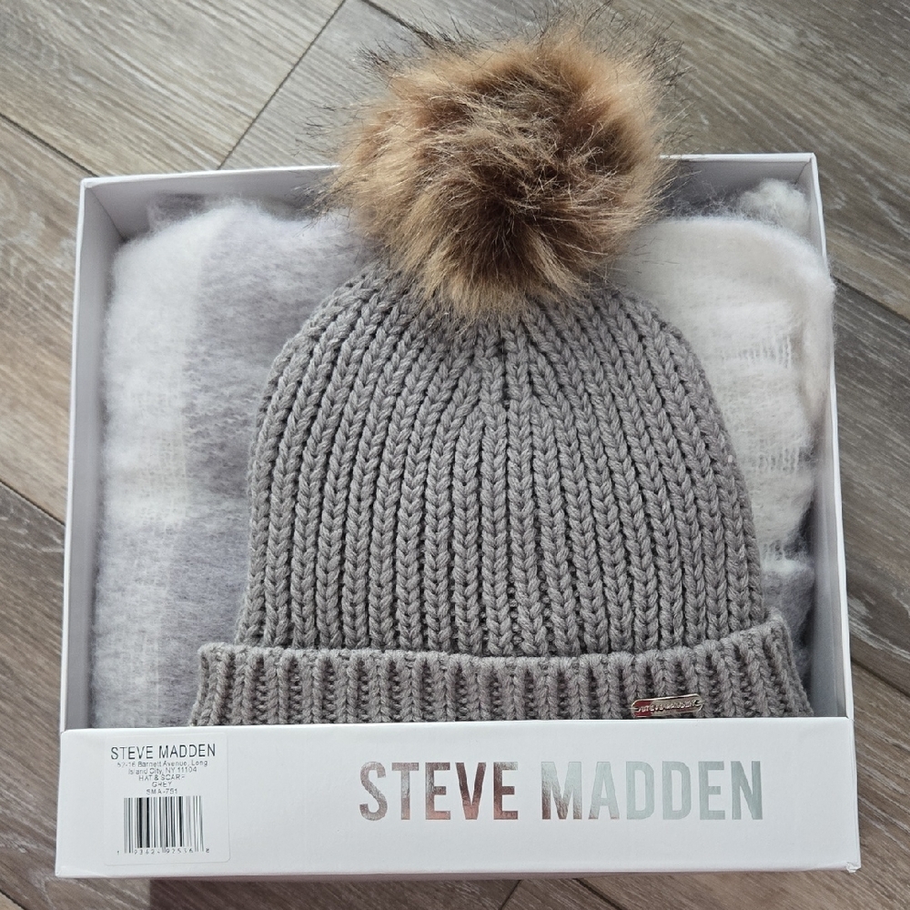Steve Madden Taupe Knit Beanie with Faux Fur Pom